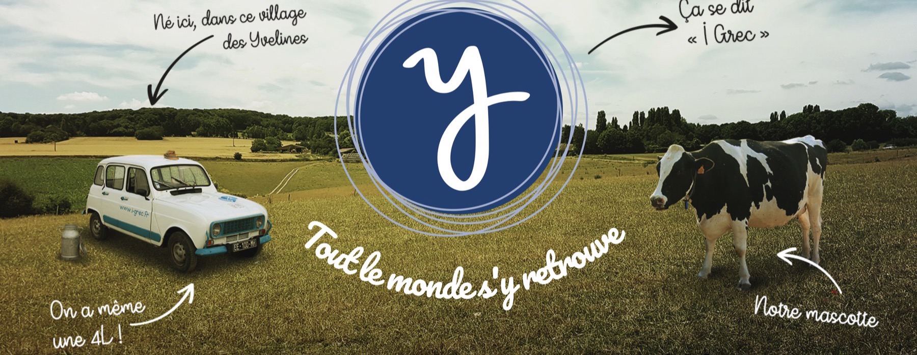 La 4L i•grec et la vache, mascotte de la marque, dans un champ des Yvelines